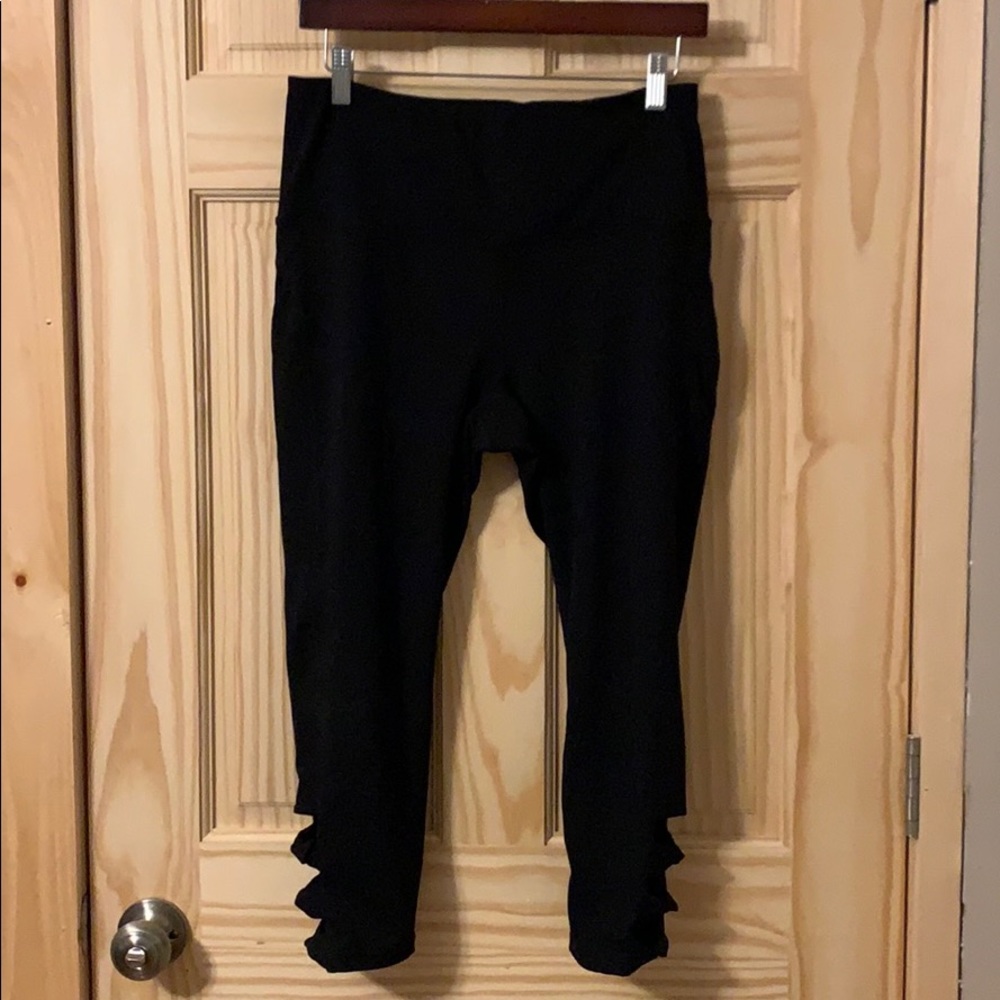 Gaiam capris